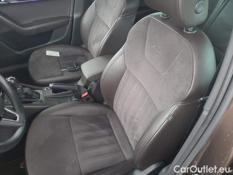  Skoda  Octavia  Combi  (5E5)(03.2017->) Co1.5TSI 110 L&K AT #6