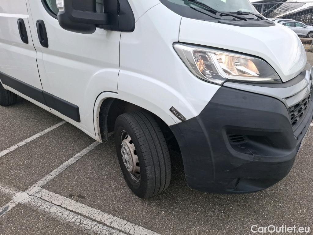  Citroen  Jumper CITROEN  / 2014 / 4P / Fourgon tôlé 33 L1H1 BlueHDi 110 BVM6 Club #44