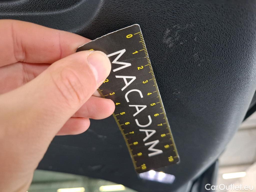  Land Rover  Discovery LAND ROVER  Sport / 2019 / 5P / SUV 1.5 P300e PHEV AUTO 4WD R-Dynamic HSE #15