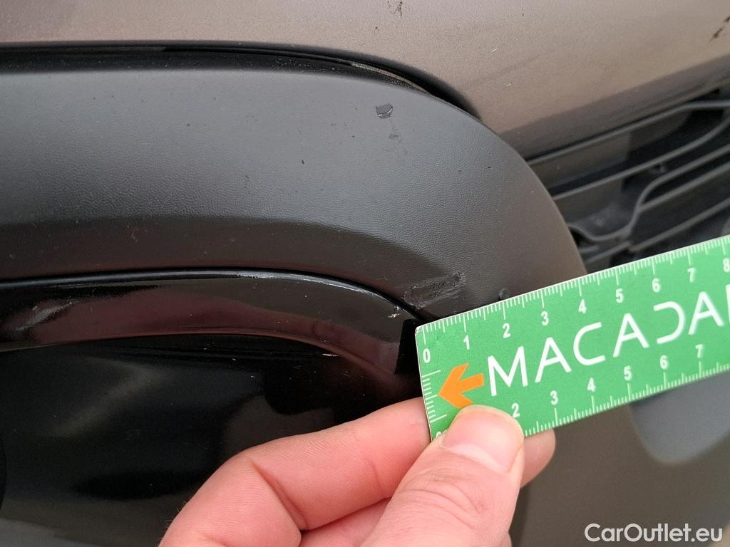  Citroen  C3  Feel Pack 1.2 PureTech 80CV BVM5 E6d #21