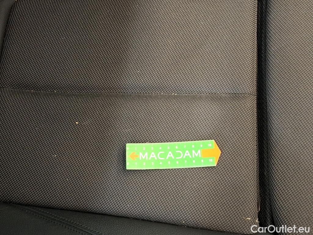  Bmw  Serie 3 3 Touring 318 d Sport Shadow 2.0 150CV BVA8 E6dT #27