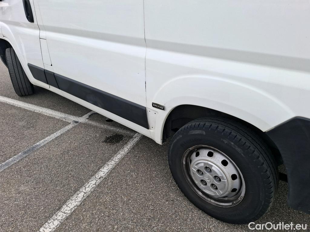  Citroen  Jumper CITROEN  / 2014 / 4P / Fourgon tôlé 33 L1H1 BlueHDi 110 BVM6 Club #60