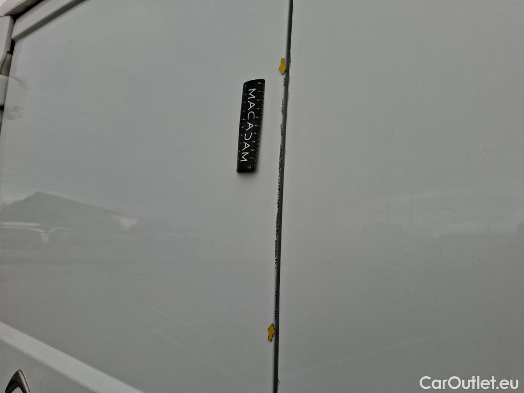  Citroen  Jumper CITROEN  / 2014 / 4P / Fourgon tôlé 33 L1H1 BlueHDi 110 BVM6 Club #25