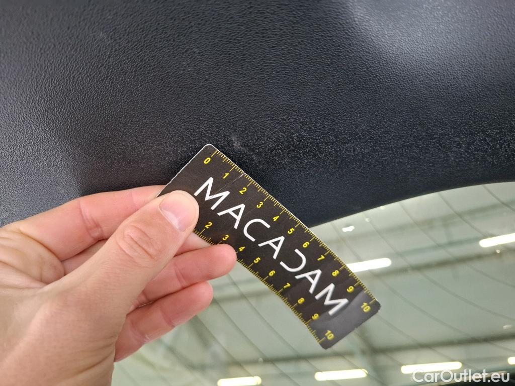  Land Rover  Discovery LAND ROVER  Sport / 2019 / 5P / SUV 1.5 P300e PHEV AUTO 4WD R-Dynamic HSE #16