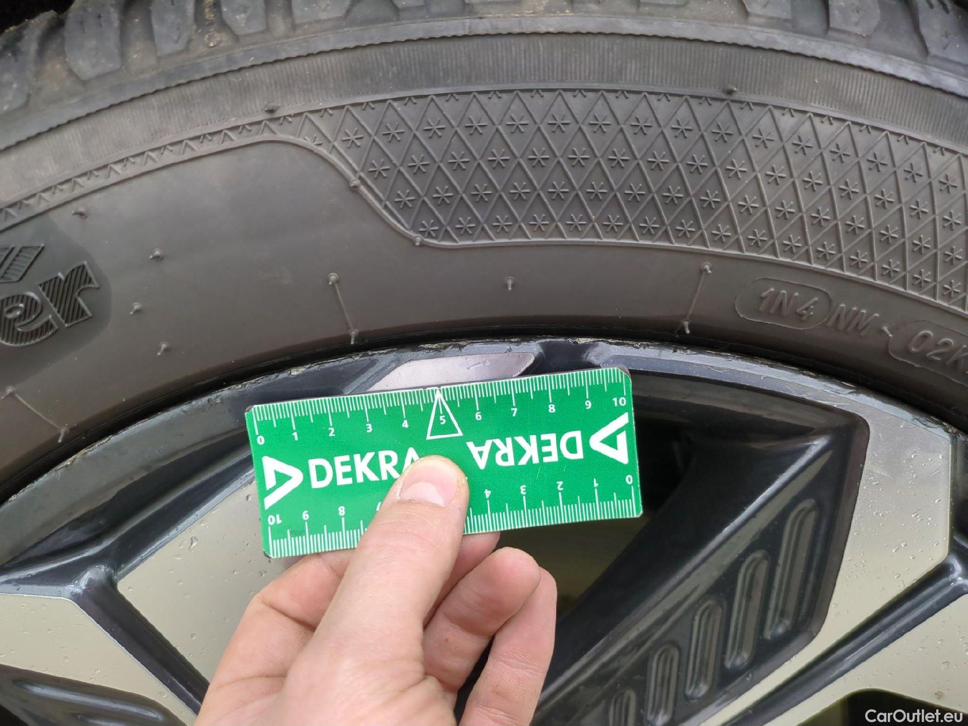  Hyundai  Tucson HYUNDAI  / 2020 / 5P / SUV 1.6 PHEV 265 HTRAC CREATIVE 4WD AUTO #8