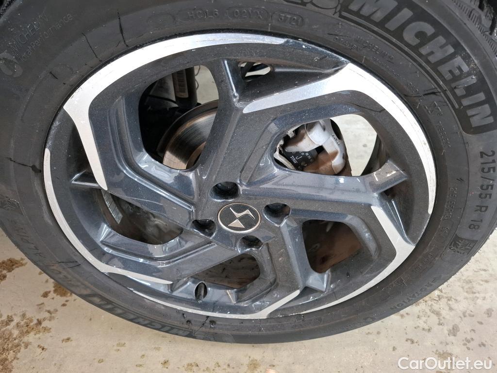  Citroen  DS3 3 Crossback Grand Chic 1.2 PureTech 130CV BVA8 E6d #16