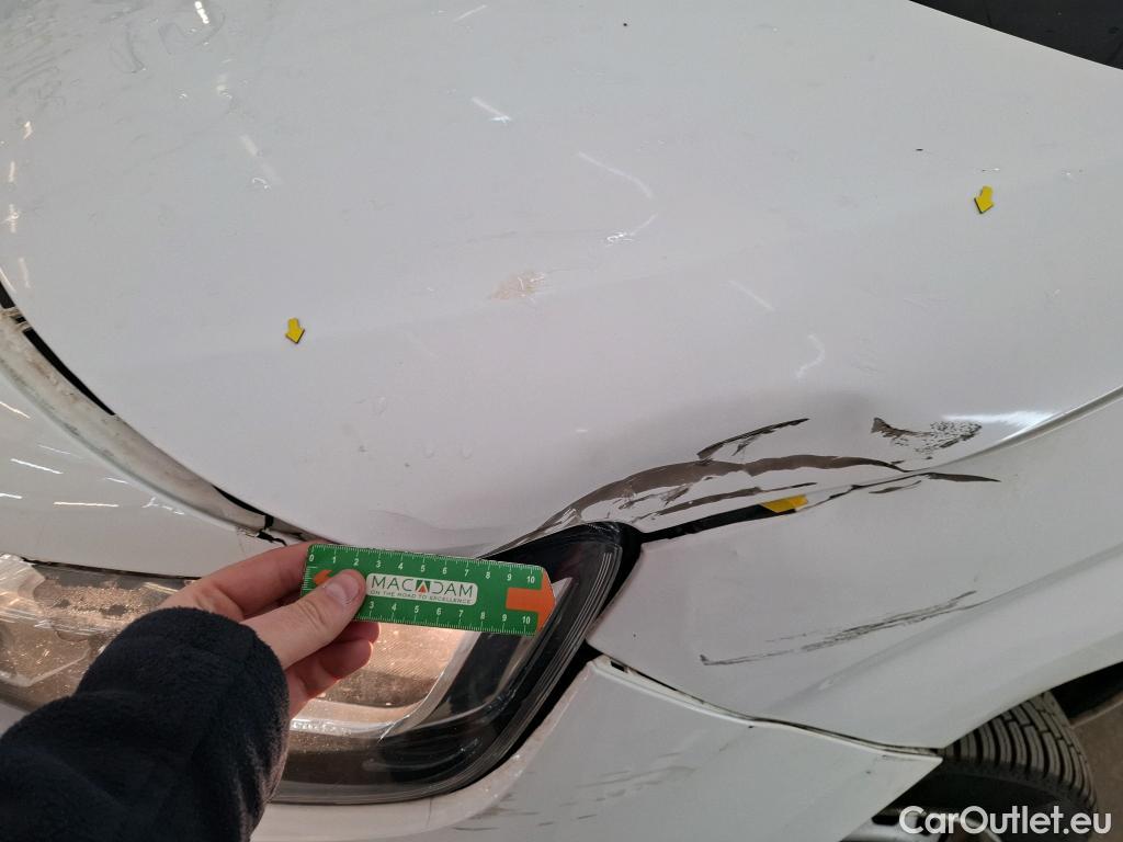  Citroen  Berlingo CITROEN  / 2018 / 4P / Fourgonnette M 650kg BlueHDi 75 S&S BVM Club #3