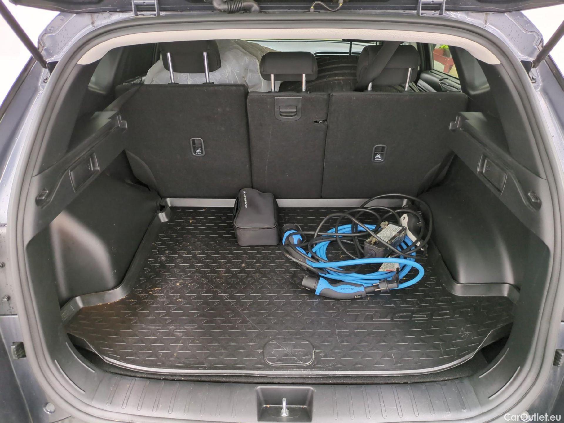  Hyundai  Tucson HYUNDAI  / 2020 / 5P / SUV 1.6 PHEV 265 HTRAC CREATIVE 4WD AUTO #1