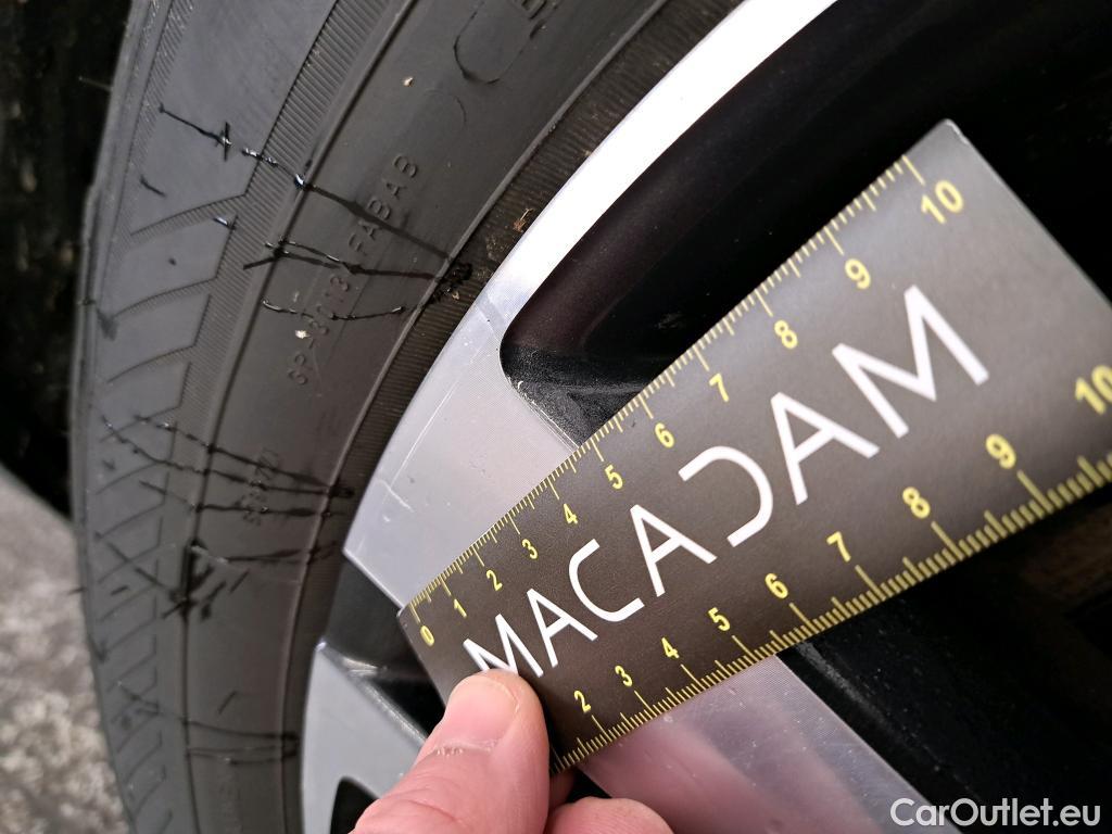  Peugeot  5008  Allure Business 1.2 PureTech 130CV BVA8 7 Sieges E6dT #33