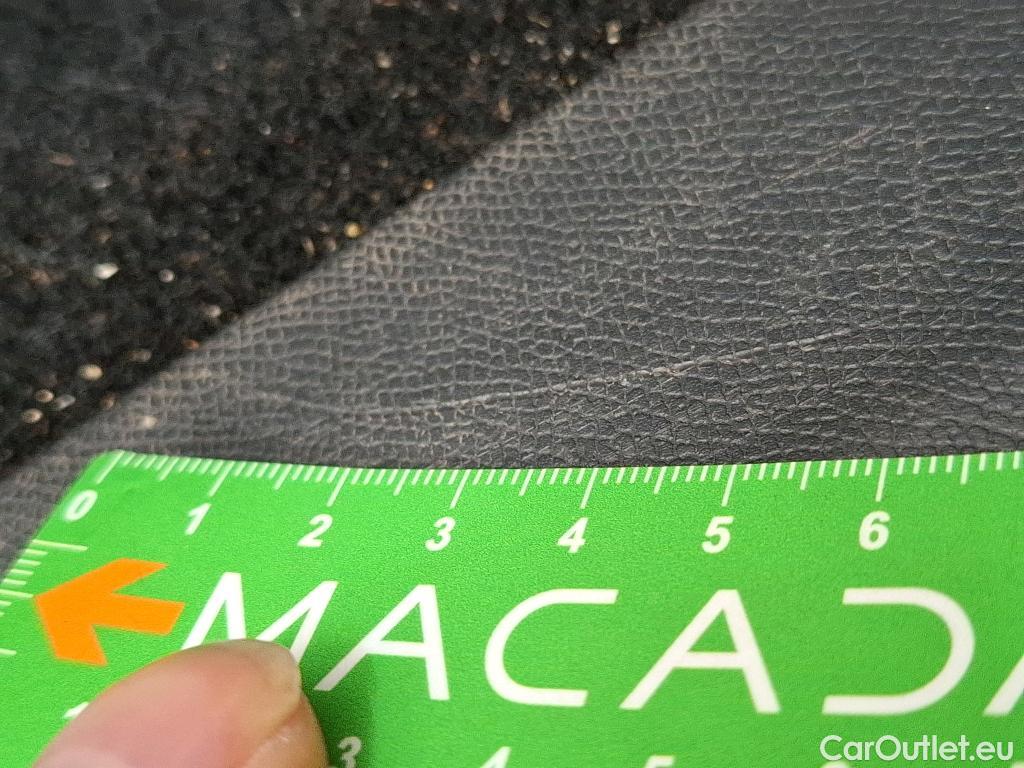  Peugeot  5008  Active Business 1.2 PureTech 130CV BVA8 E6d #4