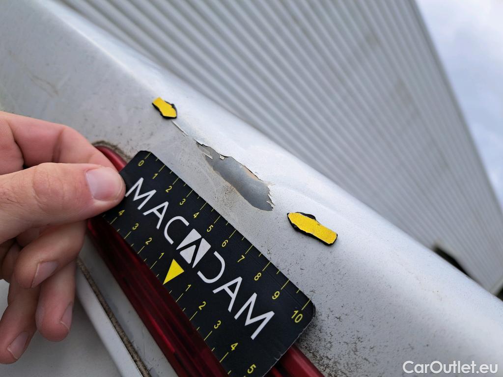  Peugeot  Boxer PEUGEOT  / 2014 / 4P / Combi 2.0 BLUEHDI 130 S&S 333 L2H2 ACTIVE #23