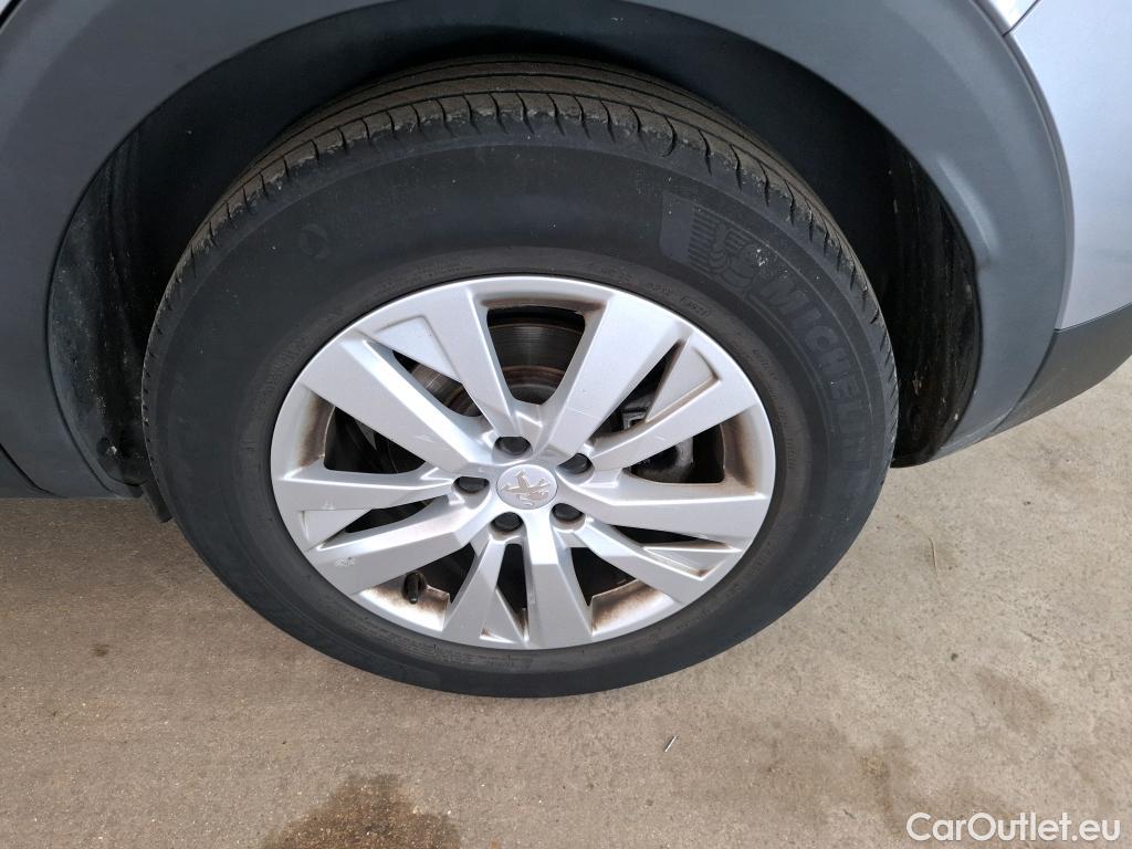  Peugeot  3008  Active Pack 1.5 HDi 130CV BVA8 E6d #28