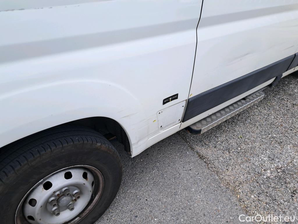  Peugeot  Boxer PEUGEOT  / 2014 / 4P / Combi 2.0 BLUEHDI 130 S&S 333 L2H2 ACTIVE #26