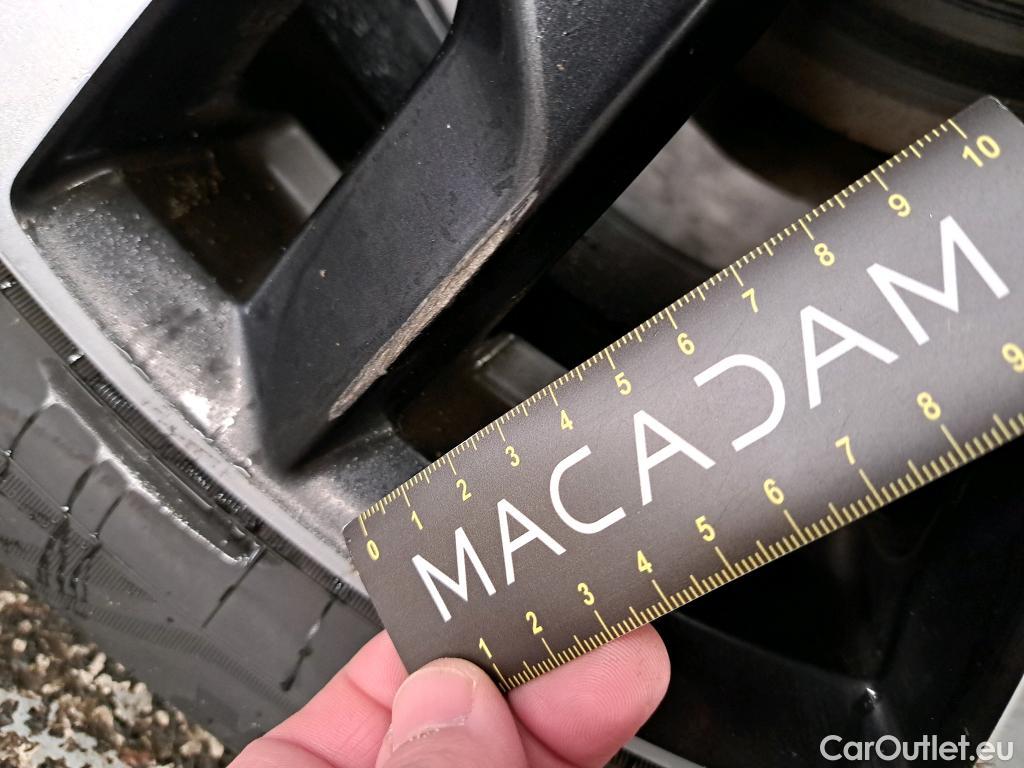  Peugeot  5008  Allure Business 1.2 PureTech 130CV BVA8 7 Sieges E6dT #32