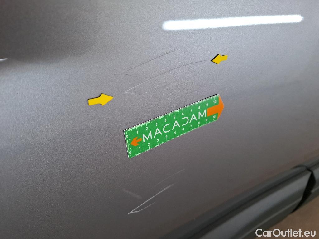  Peugeot  3008  Active Pack 1.5 HDi 130CV BVA8 E6d #2