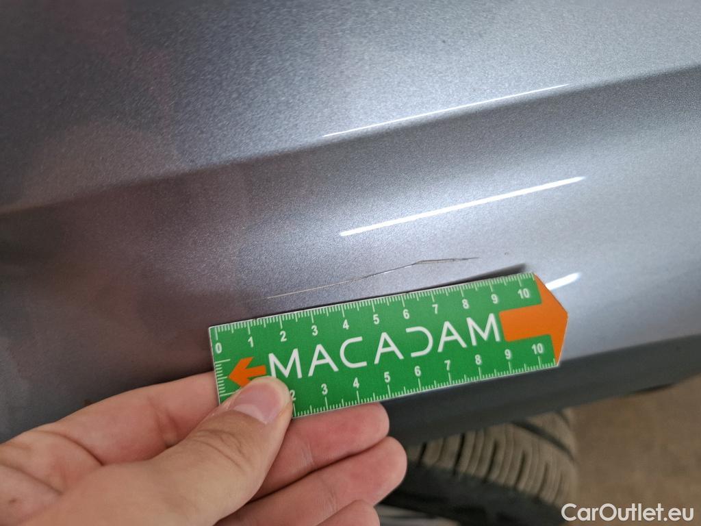  Peugeot  3008  Active Pack 1.5 HDi 130CV BVA8 E6d #38