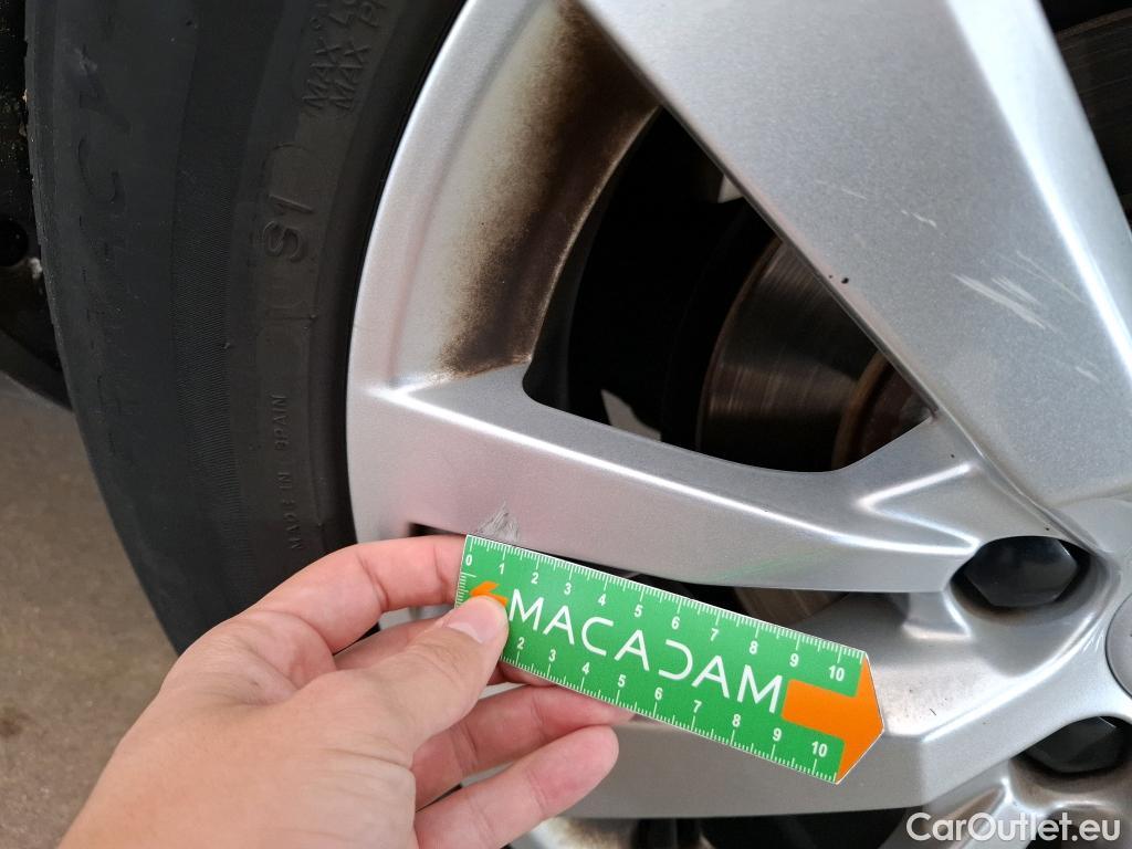  Peugeot  3008  Active Pack 1.5 HDi 130CV BVA8 E6d #31