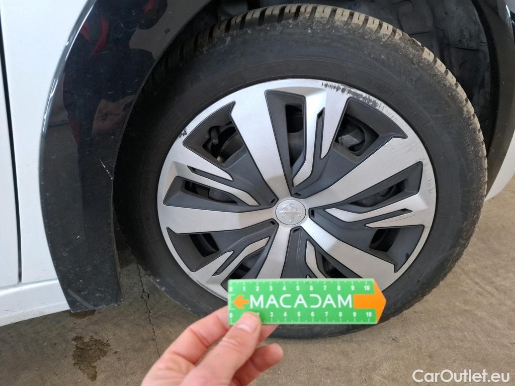  Peugeot  208  (e-) Active Business 50kWh BVA #21