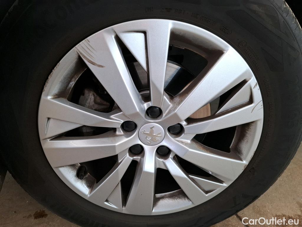  Peugeot  3008  Active Pack 1.5 HDi 130CV BVA8 E6d #11