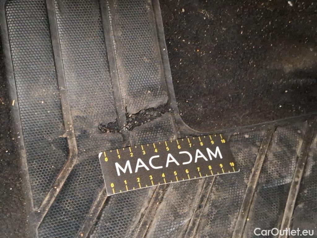  Peugeot  308  Allure Business 1.2 PureTech 130CV BVM6 E6dT #26