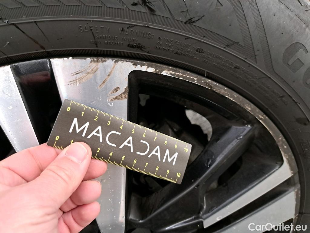  Peugeot  5008  Allure Business 1.2 PureTech 130CV BVA8 7 Sieges E6dT #38