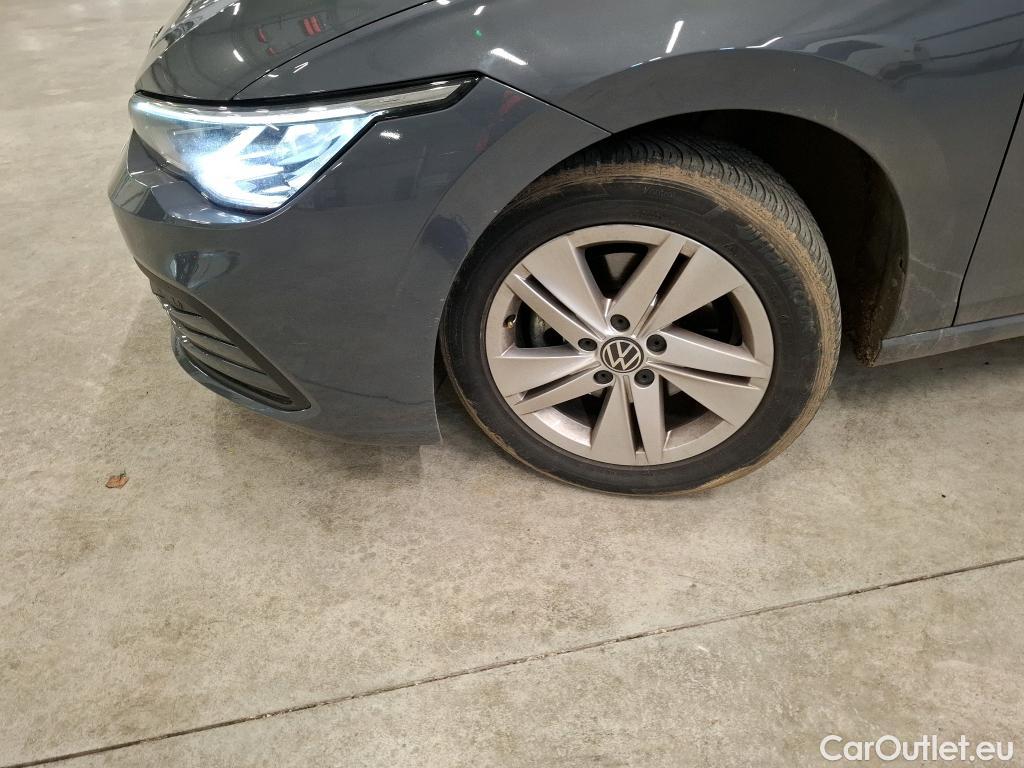  Volkswagen  Golf  VIII Berline Life 1st 2.0 TDI 115CV BVA7 E6d #13