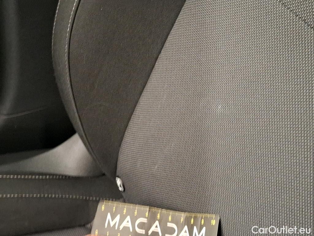  Skoda  Fabia  Ambition 1.0 MPI 80CV BVM5 E6d #8