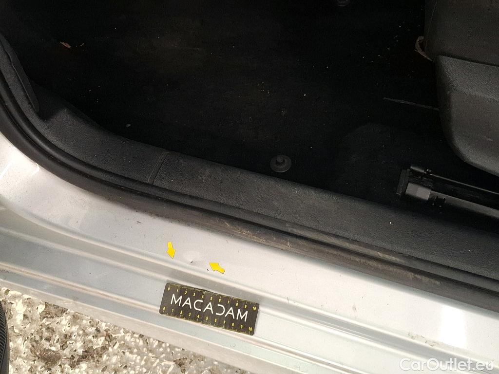  Skoda  Fabia  Ambition 1.0 MPI 80CV BVM5 E6d #2