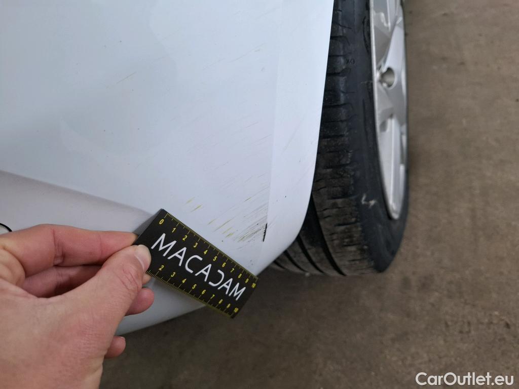  Renault  Clio  V Business 1.0 TCe 100CV BVM5 E6dT
 #26