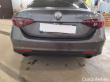  Alfa Romeo  Giulietta ALFA ROMEO GIULIA / 2016 / 4P / BERLINA 2.0 T 200 CV SPRINT AT8 #63
