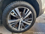  Peugeot  3008 PEUGEOT  / 2020 / 5P / SUV BLUEHDI 130 EAT8 SeS ALLURE PACK #19