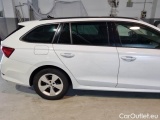  Skoda  Octavia SKODA  WAGON / 2020 / 5P / STATION WAGON 2.0 TDI EVO 110KW EXECUTIVE #42