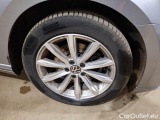  Volkswagen  Passat VOLKSWAGEN  / 2019 / 5P / STATION WAGON VAR. 2.0TDI SCR EVO 110KW BUSINESS DSG #60