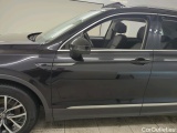  Volkswagen  Tiguan Volkswagen  1.5 TSI 110kW Life Business 5d + Pano #24