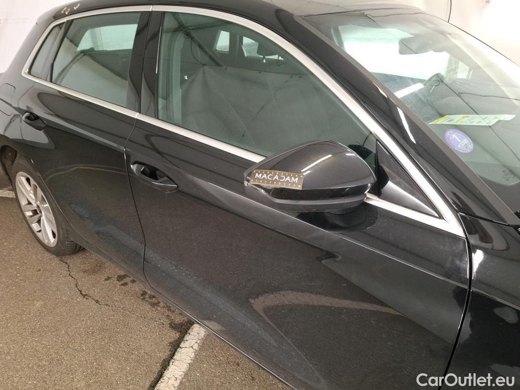  Audi  A3 AUDI  Sportback / 2020 / 5P / Berline 40 TFSI e 204 S Tronic Business Line #25