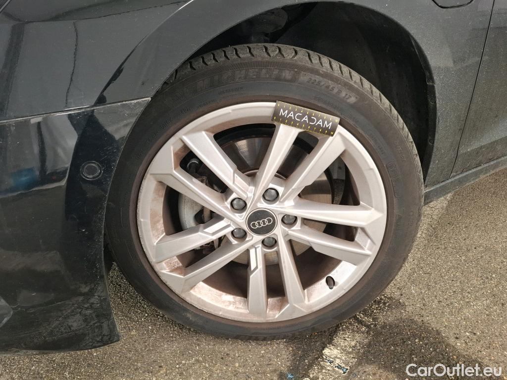  Audi  A3 AUDI  Sportback / 2020 / 5P / Berline 40 TFSI e 204 S Tronic Business Line #4