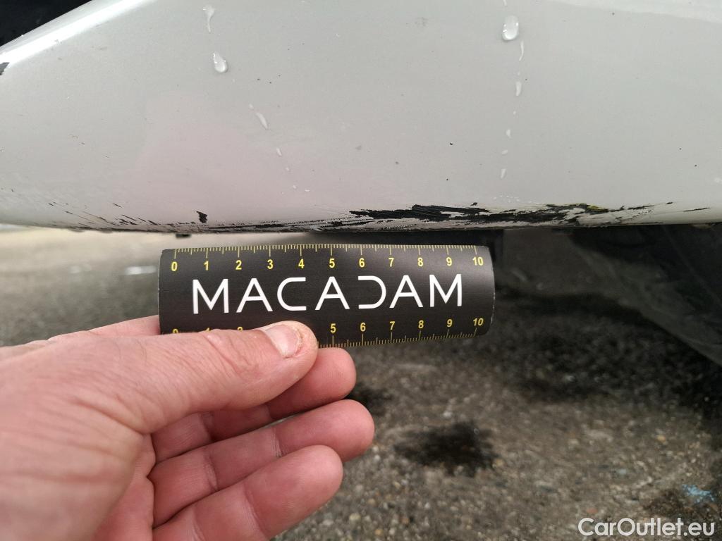  Bmw  Serie 1 BMW Série 1 / 2019 / 5P / Berline 116d DKG7 Business Design #5