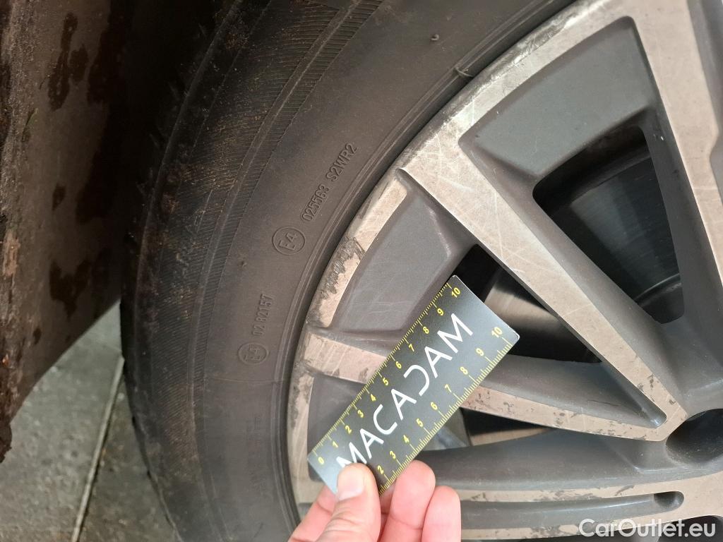  Bmw  2 Tourer BMW Série 2 Active Tourer / 2021 / 5P / monospace 218d 150ch Business Design DKG7 #19