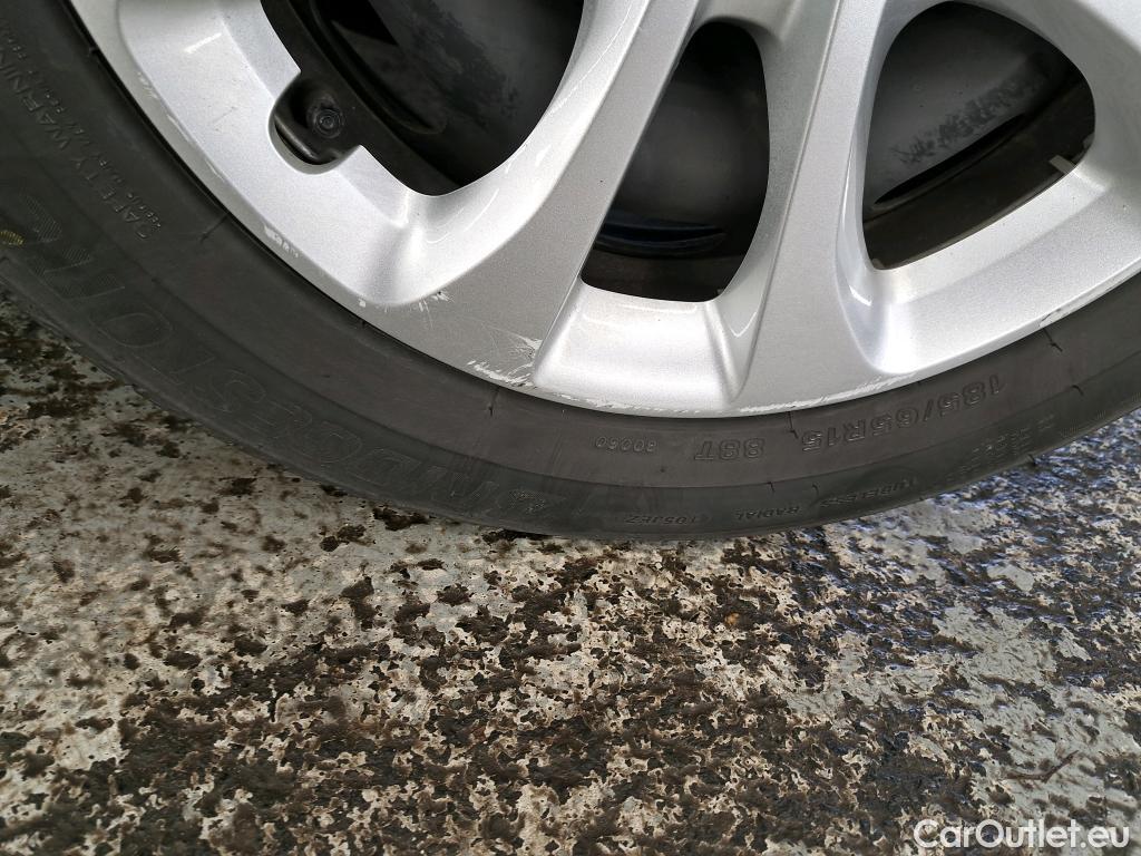  Citroen  C3  Feel Business 1.2 PureTech 80CV BVM5 E6d #12