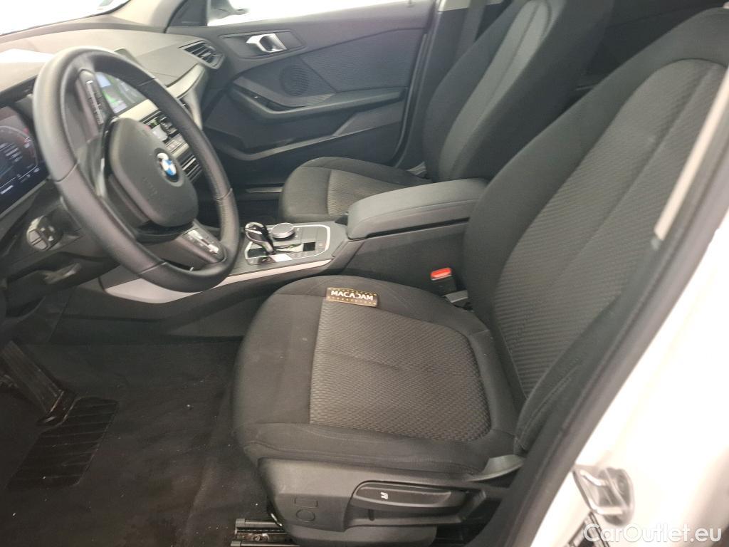  Bmw  Serie 1 BMW Série 1 / 2019 / 5P / Berline 116d DKG7 Business Design #15