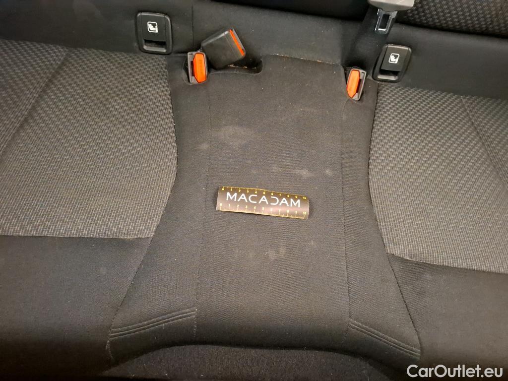  Bmw  Serie 1 BMW Série 1 / 2019 / 5P / Berline 116d DKG7 Business Design #18