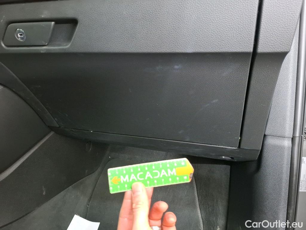  Audi  Q3  35 TDI Business Line 2.0 TDI 150CV BVA7 E6dT #25