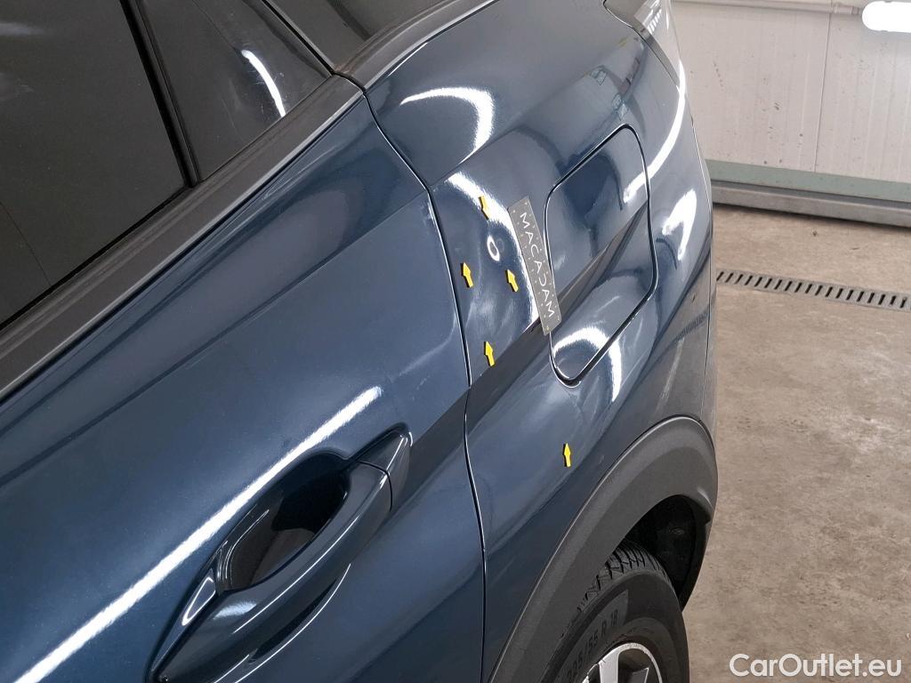  Peugeot  3008 PEUGEOT  / 2020 / 5P / SUV 1.6 HYBRID 225 E-EAT8 Allure Pack #47