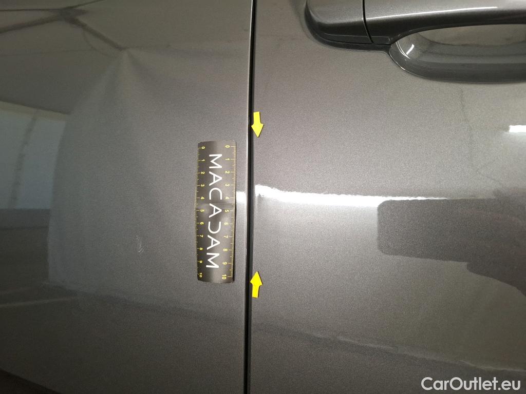  Opel   Grandland X OPEL  2017  5P  SUV 12 TURBO 130 EDITION BUSINESS AUTO #4