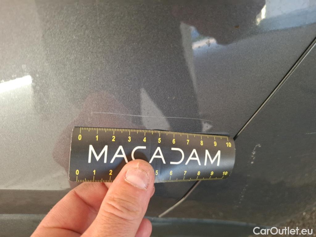  Opel   Grandland X OPEL  2017  5P  SUV 12 TURBO 130 EDITION BUSINESS AUTO #9