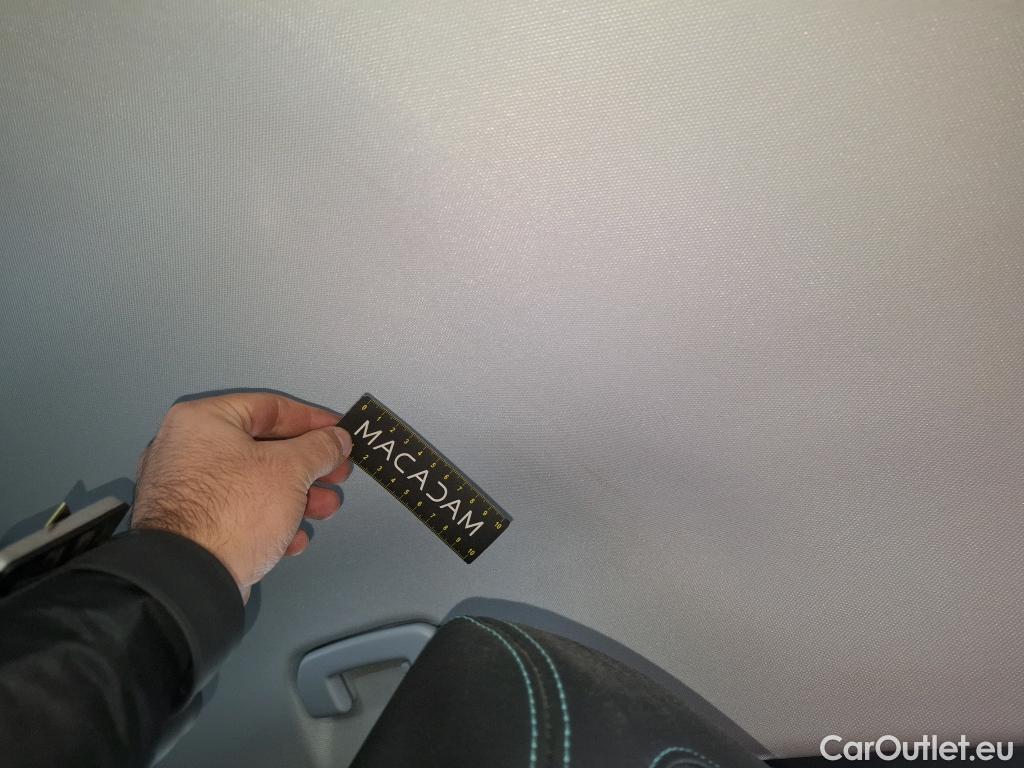  Peugeot  3008 PEUGEOT  / 2020 / 5P / SUV 1.6 HYBRID 225 E-EAT8 Allure Pack #6