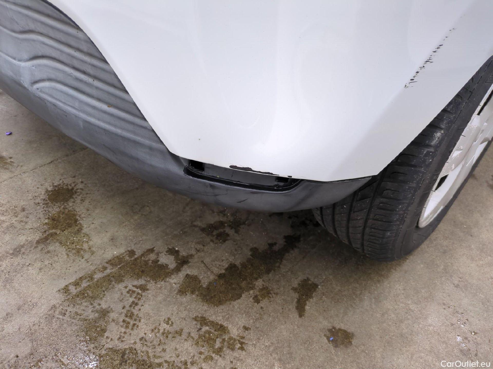  Renault  Clio  IV Air MediaNav 1.5 dCi 90CV BVM5 E6 #53