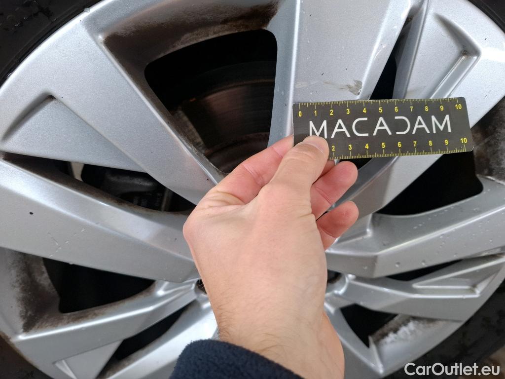  Peugeot  5008  Active Business 1.2 PureTech 130CV BVA8 7 Sieges E6d #69