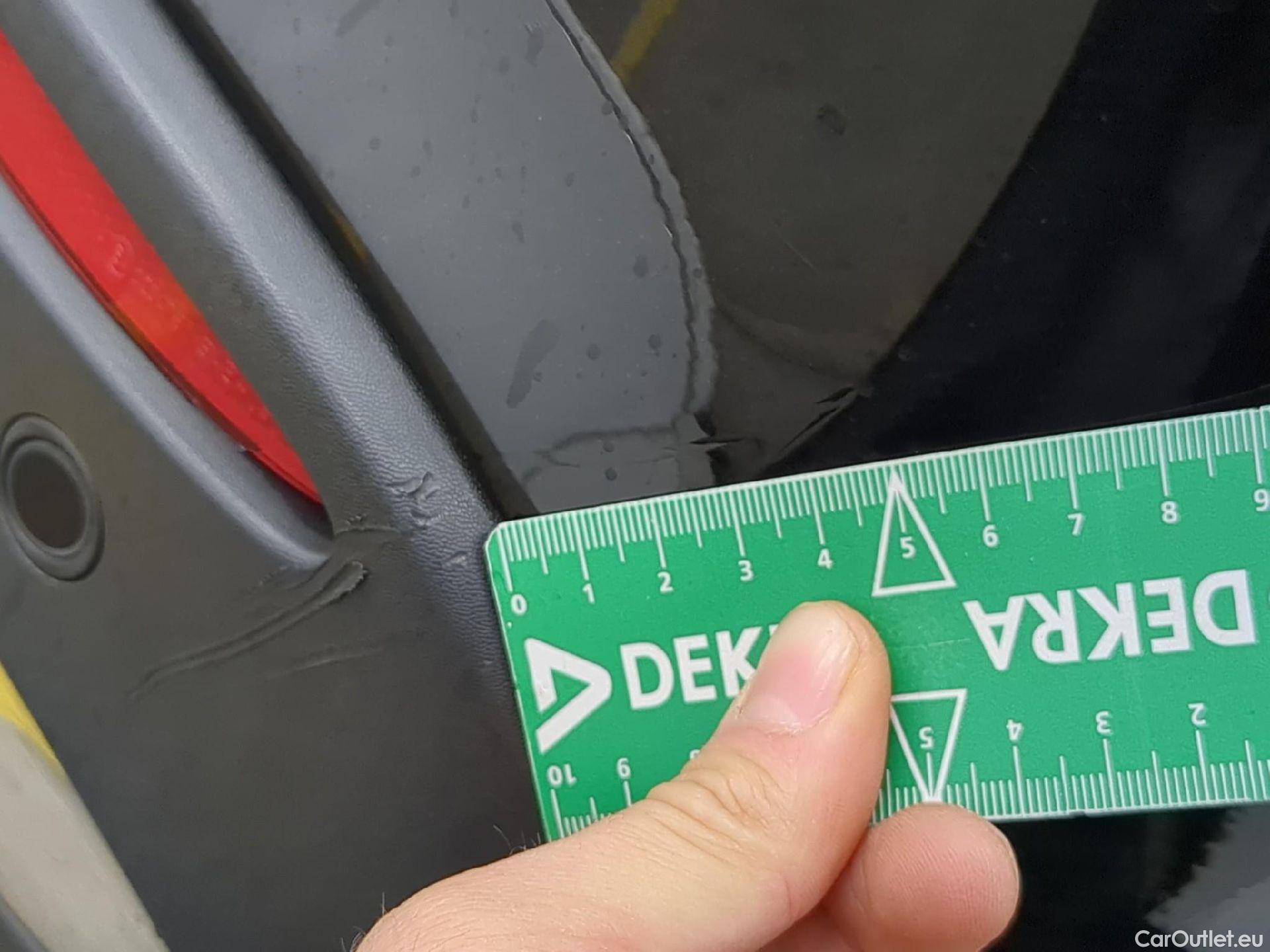  Mercedes  GLA MERCEDES-BENZ  / 2020 / 5P / SUV  250 e AMG LINE DCT #33