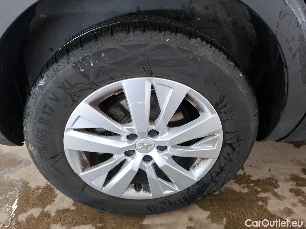  Peugeot  5008  Active Business 1.2 PureTech 130CV BVA8 7 Sieges E6d #67